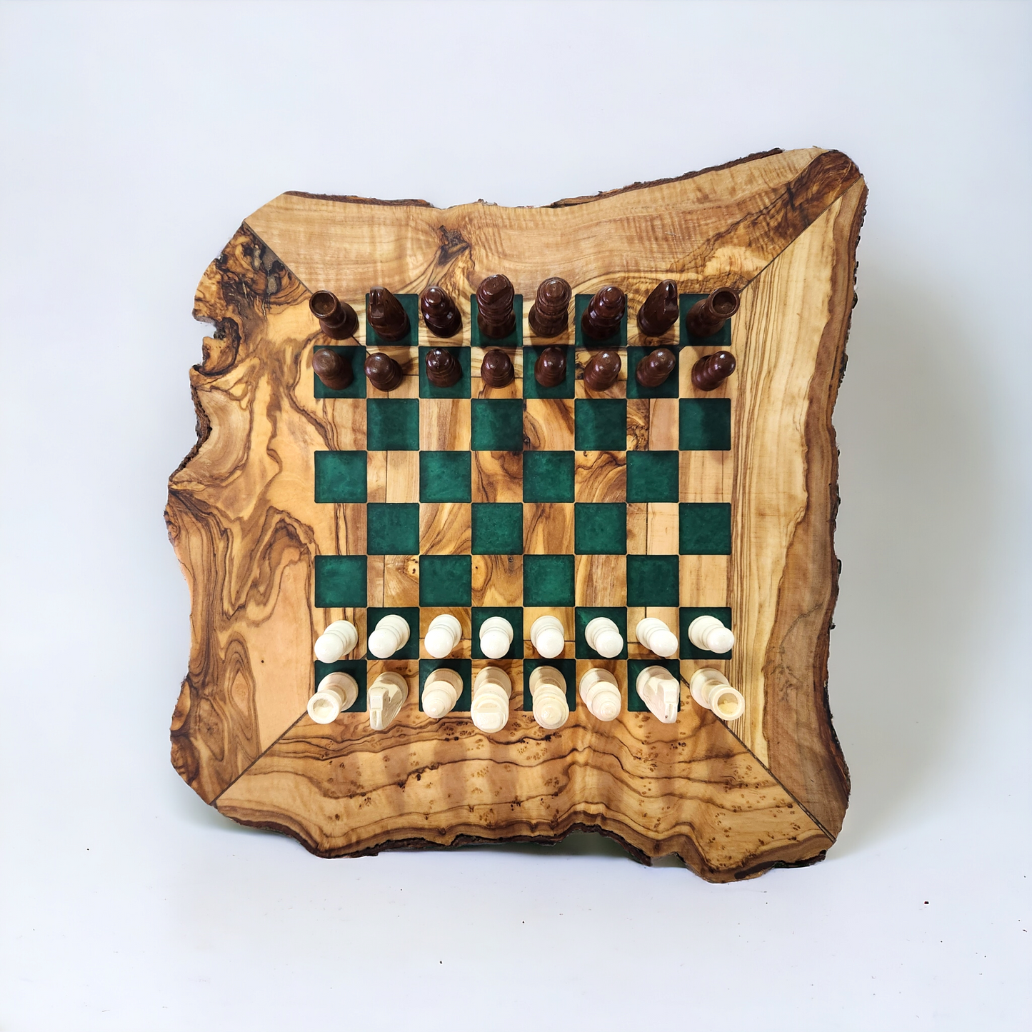 Live Edge Olive Wood & Epoxy Chess Board - 32 pieces - Green