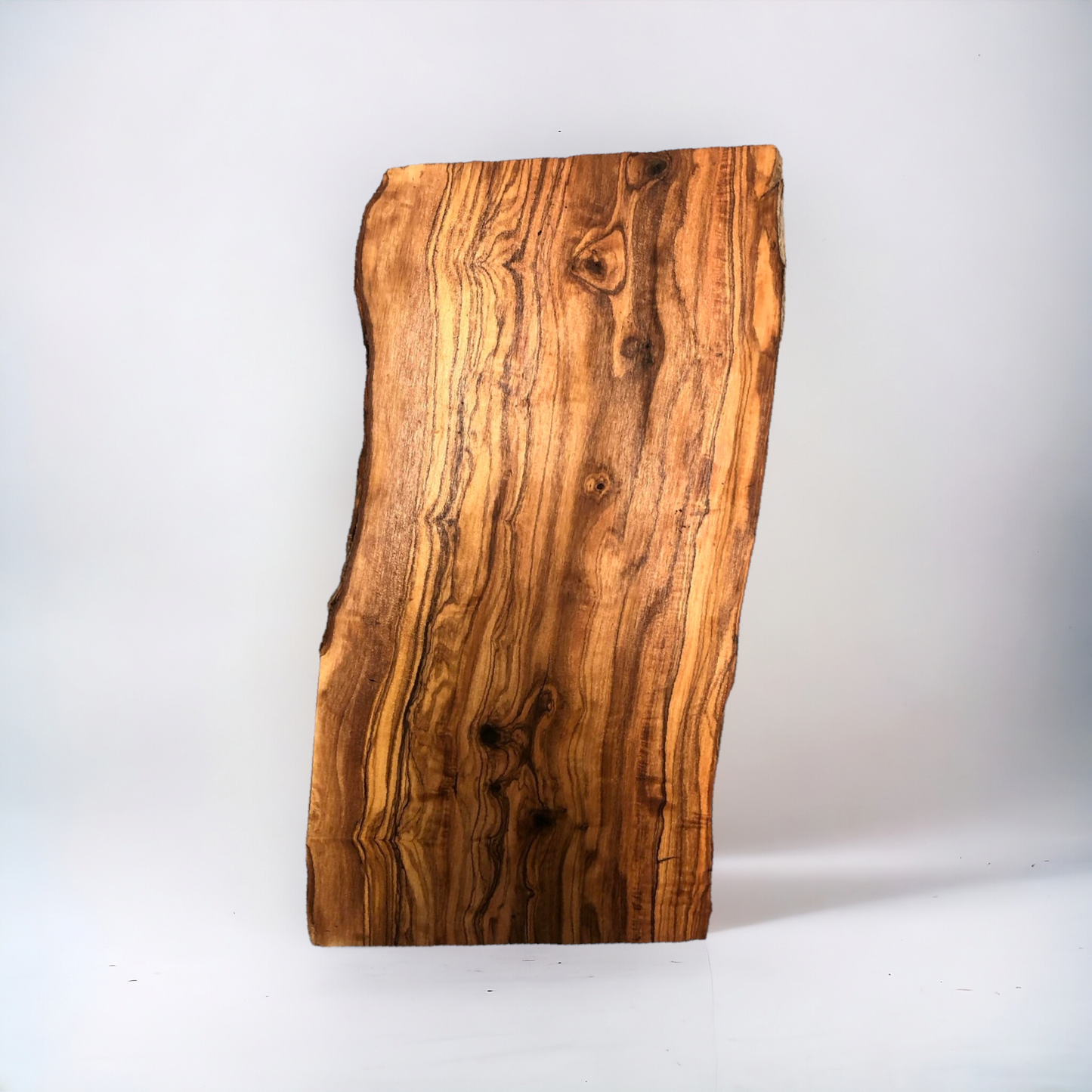 Olive Wood Charcuterie 18" / 9.5"