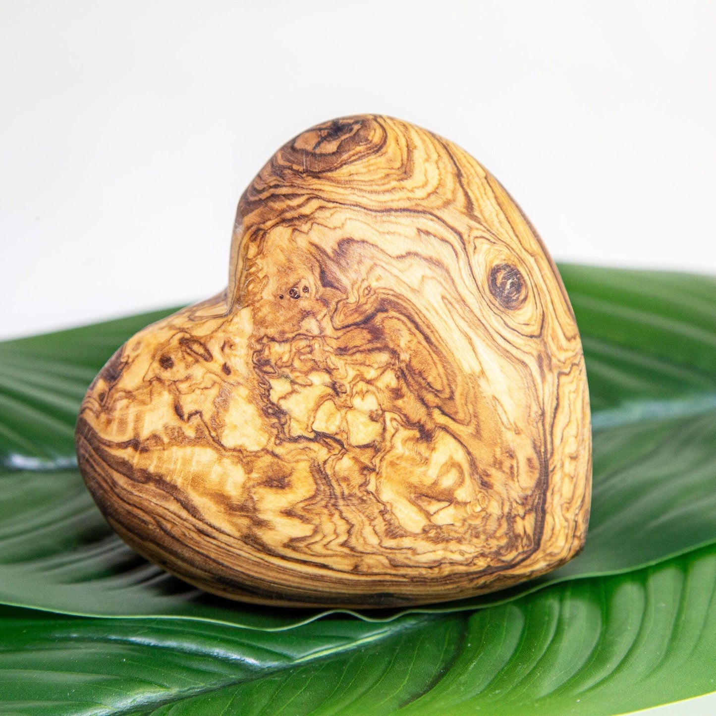 Olive wood Heart / Large, 4" - dyarihandcrafts